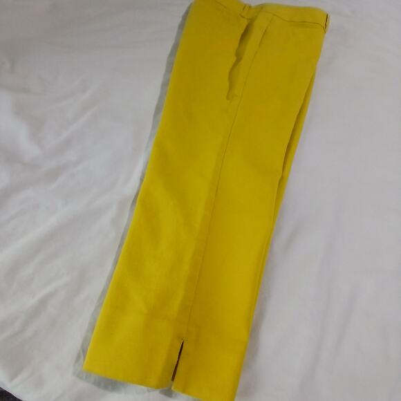 LOFT Marisa The Riviera Pant 8P Lemon Yellow Cotton Blend Cropped Machine Wash - Picture 4 of 9